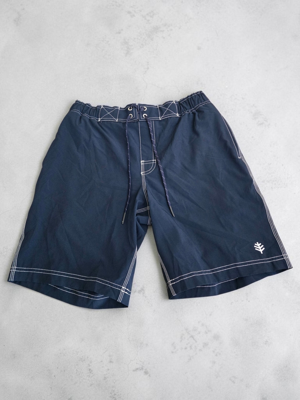 Coolibar Men's M Navy Blue Swim Trunks UPF 50+ Board Shorts Drawstring 9"